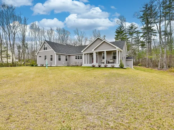 27 Countryside Drive, Brookline, NH 03033