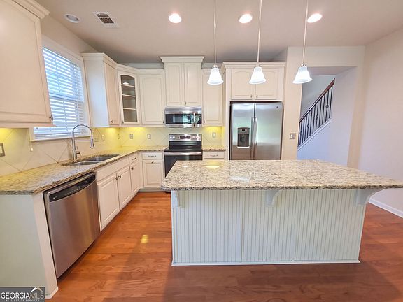 2nd image of 3955 Village Estates Ct