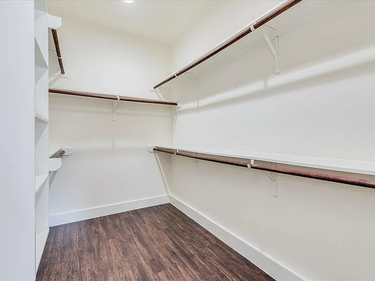 1106 Lambie St #C — Photo 11