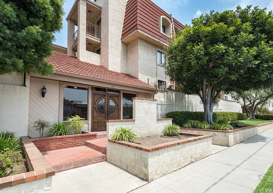 1st image of 123 E Oak Ave Unit 307