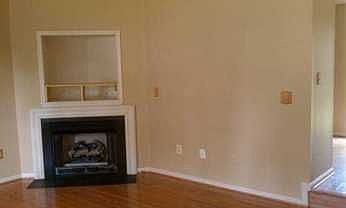 2nd image of 10117 S Fulton Dr