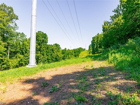 2nd image of 5568 School House Rd #7