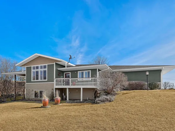 N2067 County Road F, La Crosse, WI 54601
