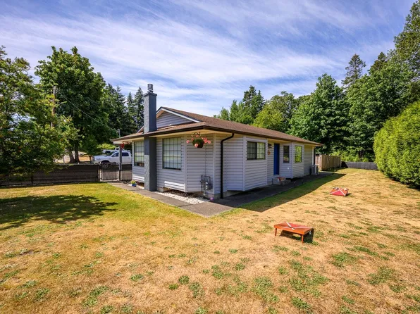 4863 Dundas Rd, Courtenay, BC V9N 5Y2