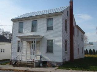 113 N Mechanic St, Fredericksburg, PA 17026