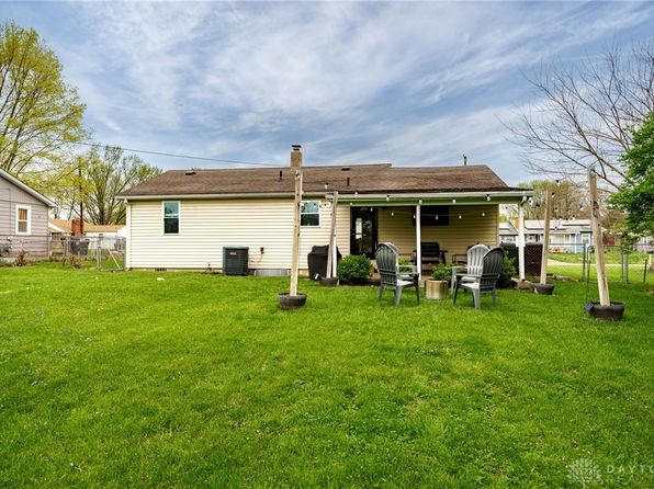 137 Dalton Ave, Carlisle, OH 45005