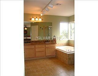 5th image of 2272 Pine Forest Ct