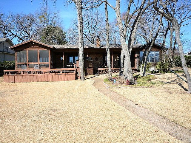 1st image of 144 1st Oak Dr