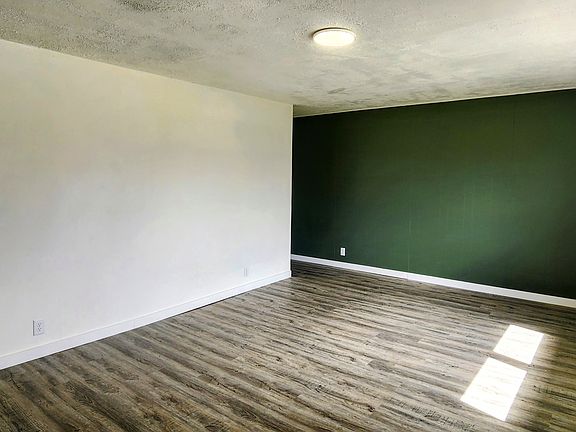 4th image of 1418 Mar Lee Ln
