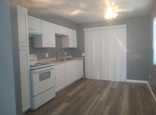1250 Rosalia Ave APT A, Hemet, CA 92543