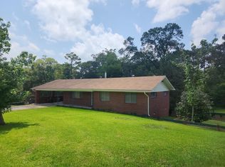 208 Hurricane Rd, Natchez, MS 39120