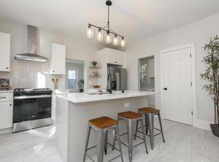 2911 North Newhall STREET, Milwaukee, WI 53211