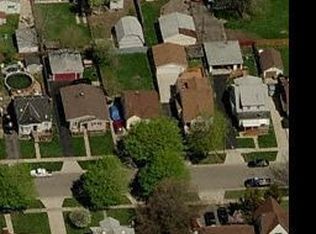 566 Lenox Ave, Pontiac, MI