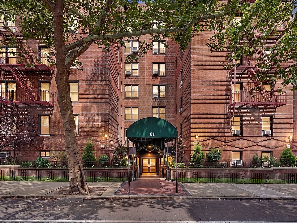 1st image of 61 Oliver St APT 3D