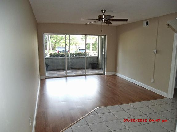 5th image of 1109 NW 30th Ct APT 1