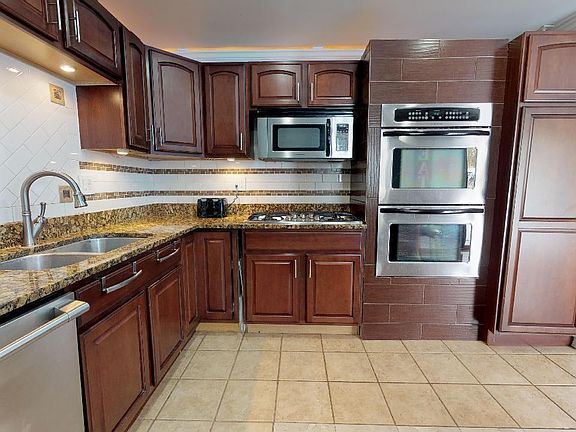 3rd image of 1316 Sunwood Dr