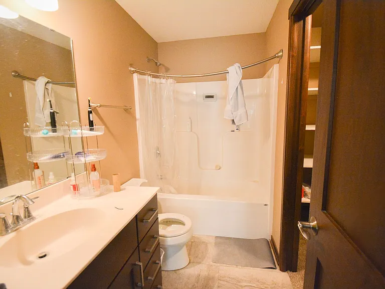 6703 Clarkia Dr NW — Photo 8