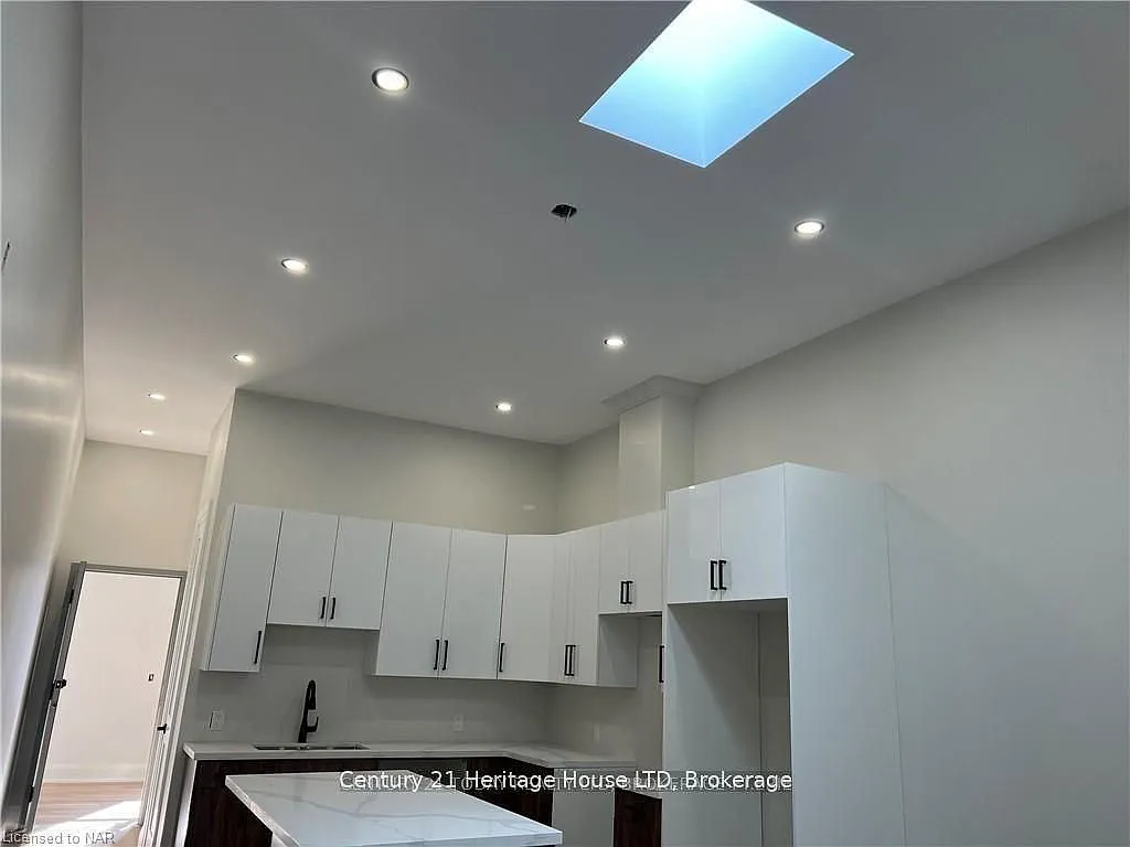 2 bed, $1,750 — Photo 3