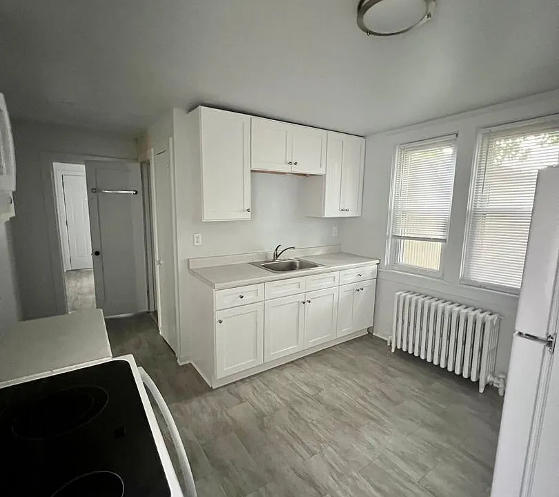 101-111 Brimmer Ave