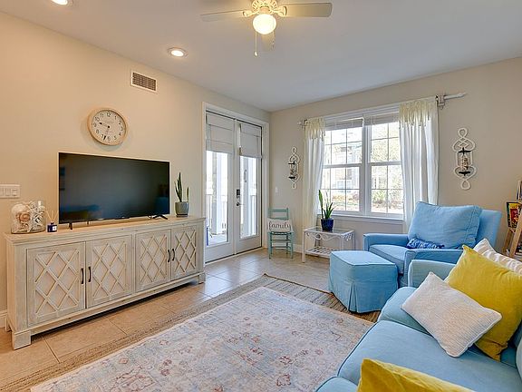 3rd image of 104 Village Blvd Unit 615