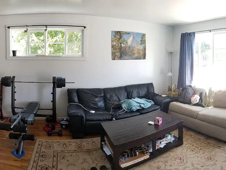 209 Jeffrey Dr — Photo 9
