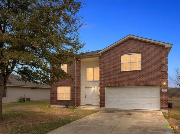 377 Indian Paintbrush Dr, Kyle, TX 78640
