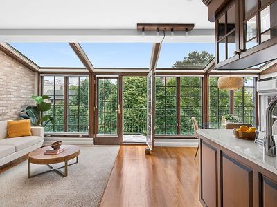 734 E 5th St APT 4L, Brooklyn, NY, 11218