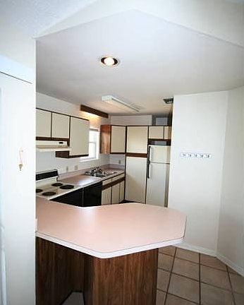 3rd image of 222 Weis Ln APT 4D