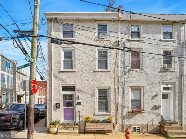 223 Grape St, Philadelphia, PA 19128