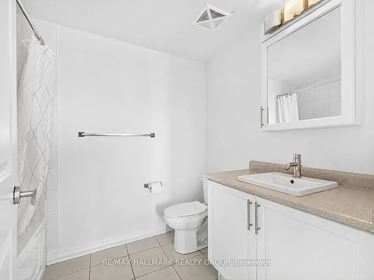 195 Besserer St #2602 — Photo 17