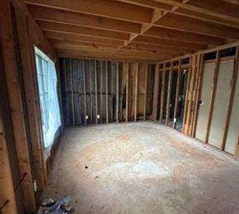 Additional Living Room