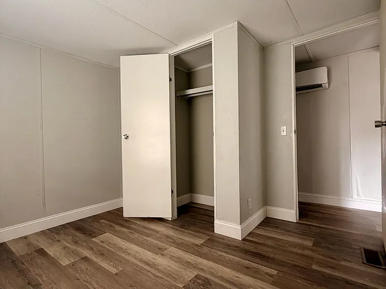 136 Bedrock Rd — Photo 6