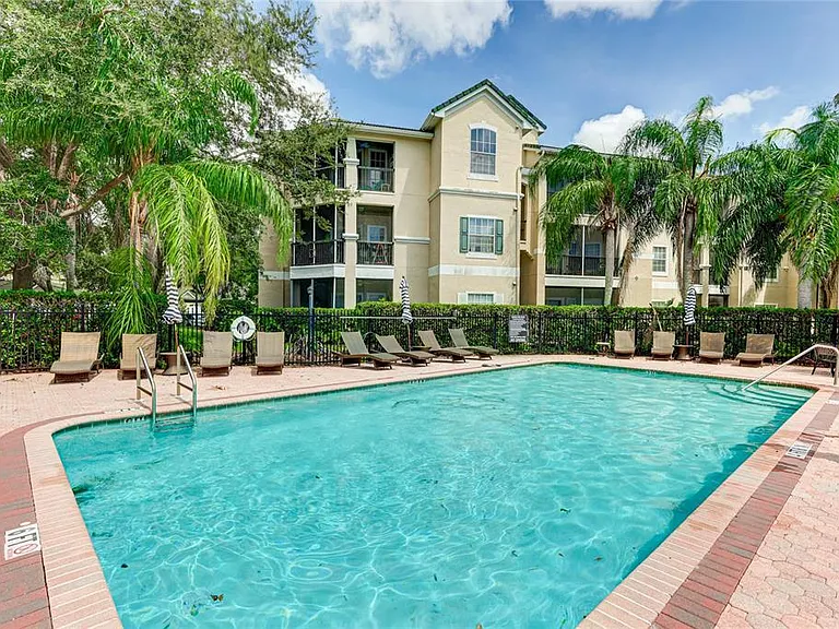 5122 Northridge Rd #307 — Photo 47