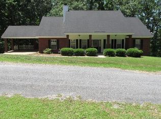 109 Curlee Rd, Deatsville, AL 36022