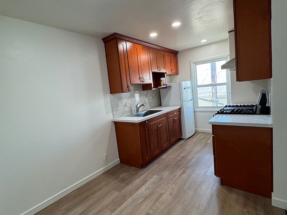 1st image of 2372 Stevens Creek Blvd APT 1