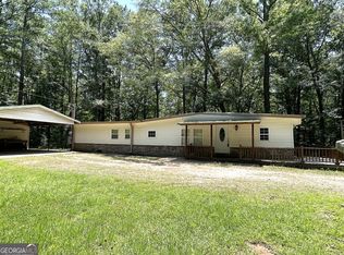 56 Beaver Cove Dr, Lagrange, GA 30240