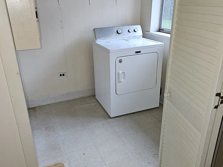 901D Gibson Rd — Photo 3
