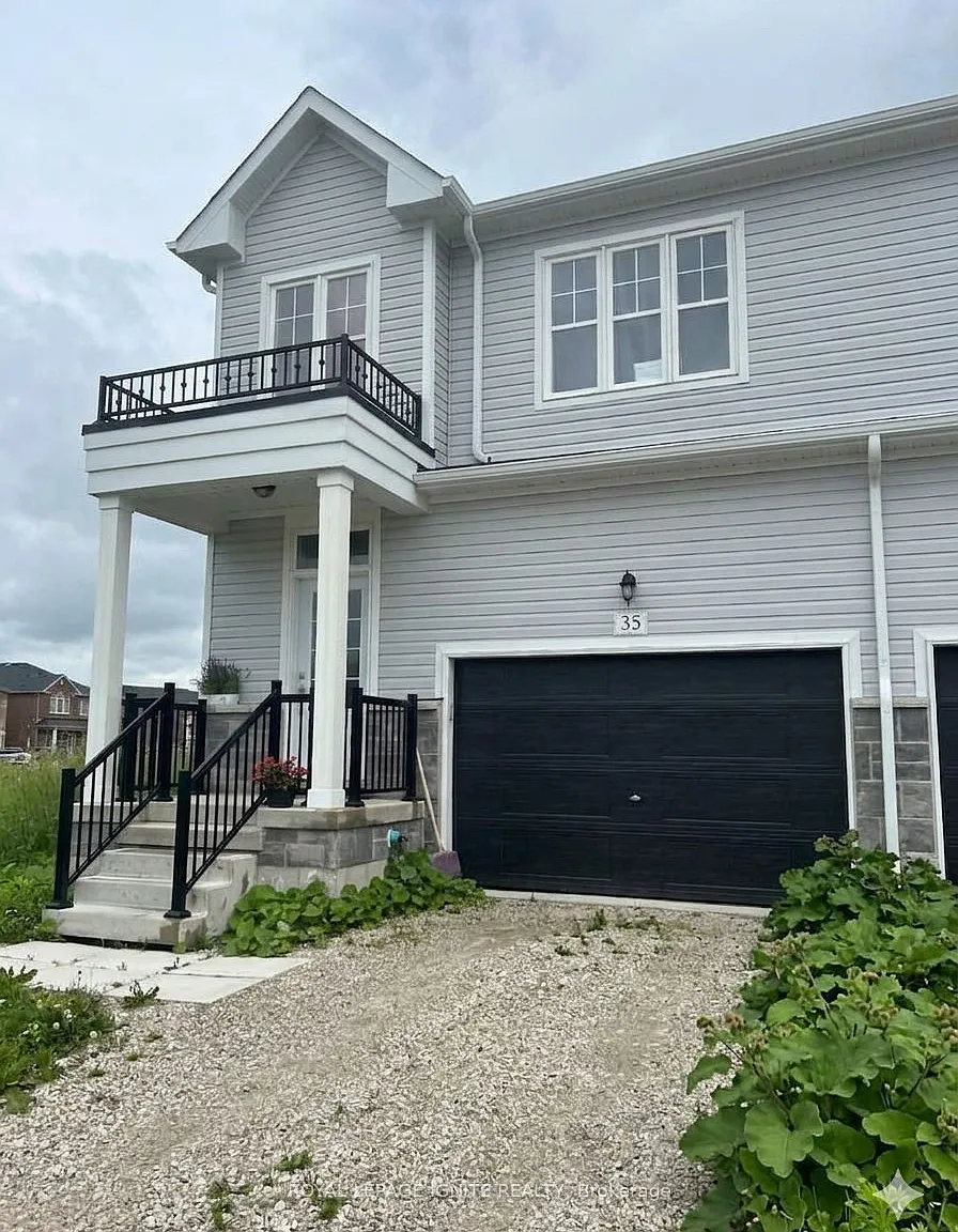 3 bed, $2,250 — Photo 1