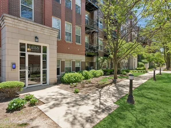 1255 N Orleans St APT 1103, Chicago, IL 60610