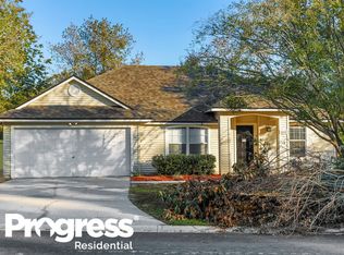 8173 N Pilgrims Trace Dr, Jacksonville, FL 32244