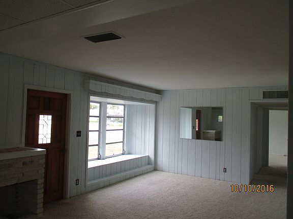 5th image of 245 SE Saint Lucie Blvd