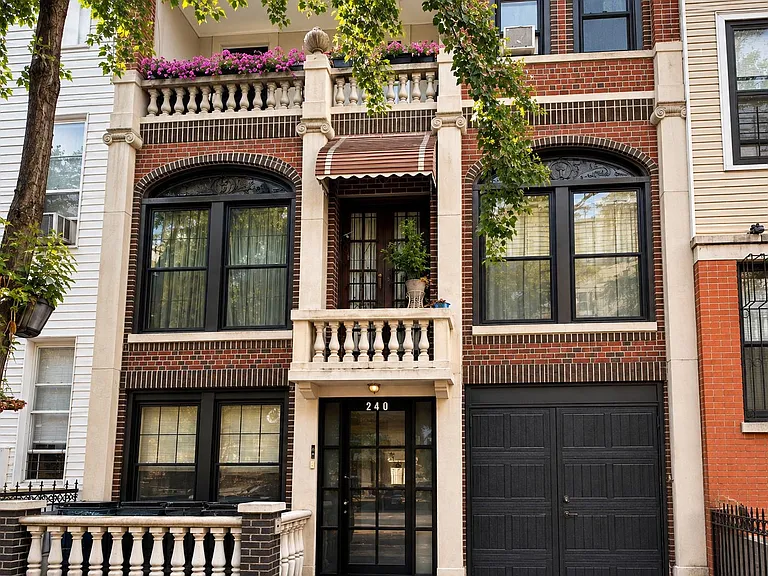240 Suydam St #1 — Photo 10