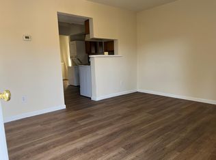 114 Lucado Rd APT 4, Charleston, WV 25314