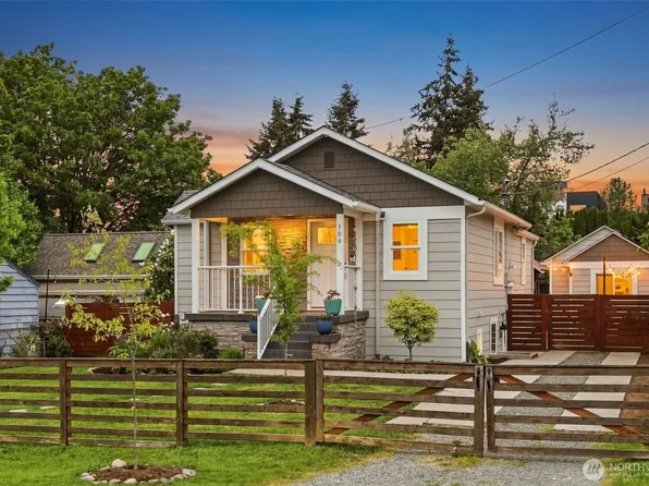 106 N 100th Street, Seattle, WA 98133