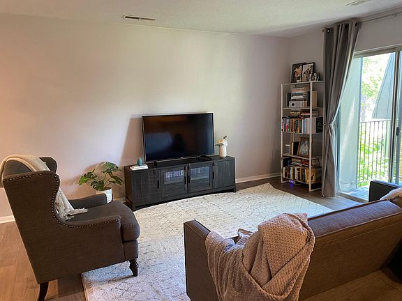 3rd image of 4852 S Highland Cir APT 6