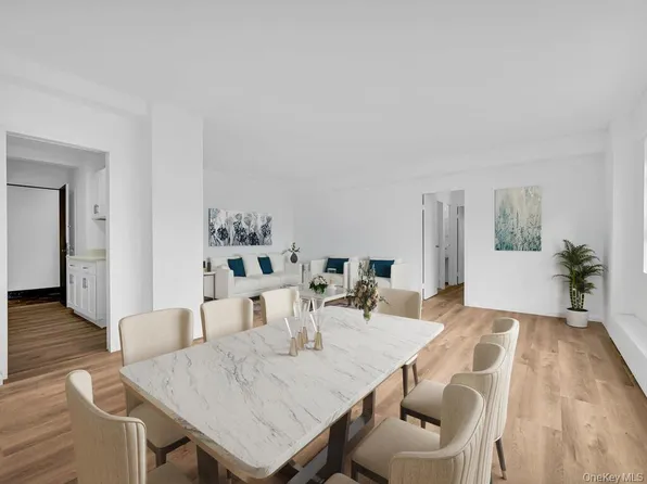 3 Fordham Hill Oval image 5 of 29