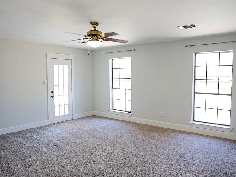 10575 Friendship Rd — Photo 21