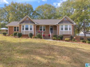 8214 Oxford Dr, Morris, AL 35116