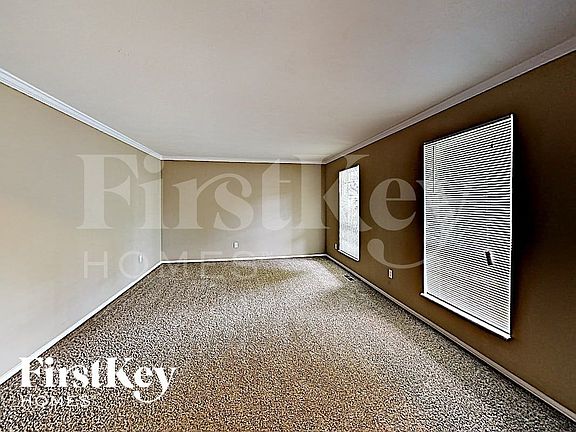 2nd image of 3848 Hirondelle Ln