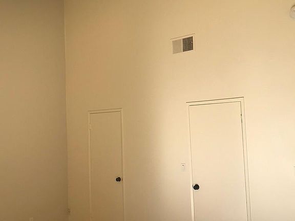 4th image of 5335 Ben Ave Unit 10